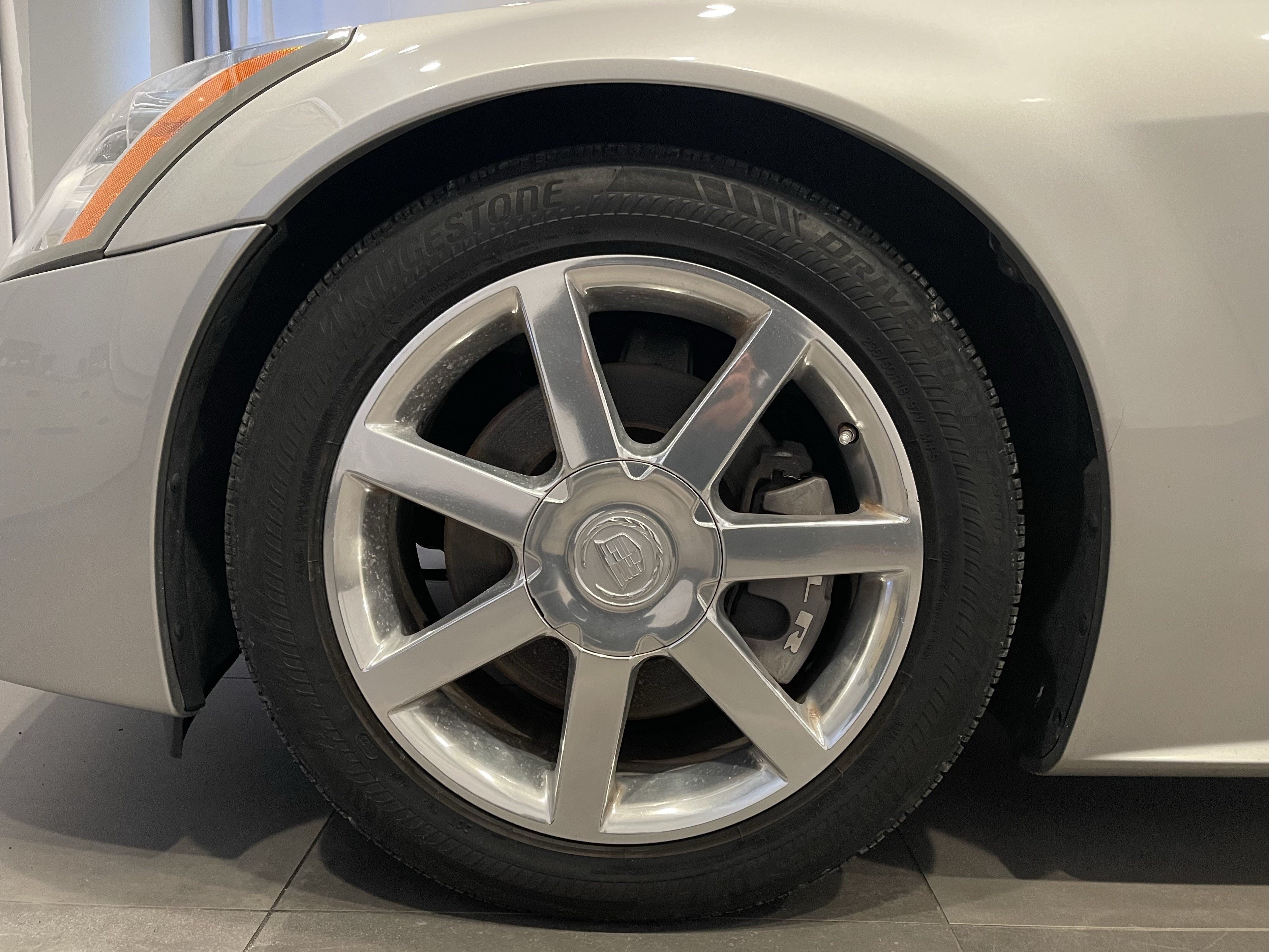 Used 2006 Cadillac XLR RWD image 7