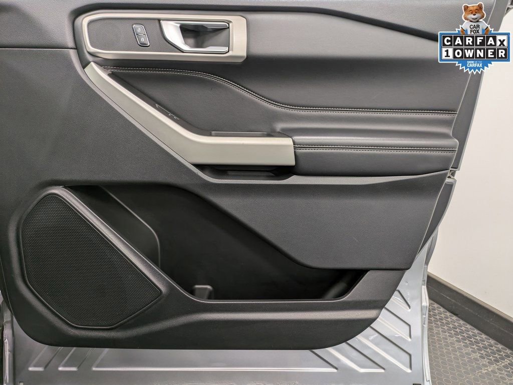 Used 2022 Ford Explorer XLT w/ Class IV Trailer Tow Package image 28