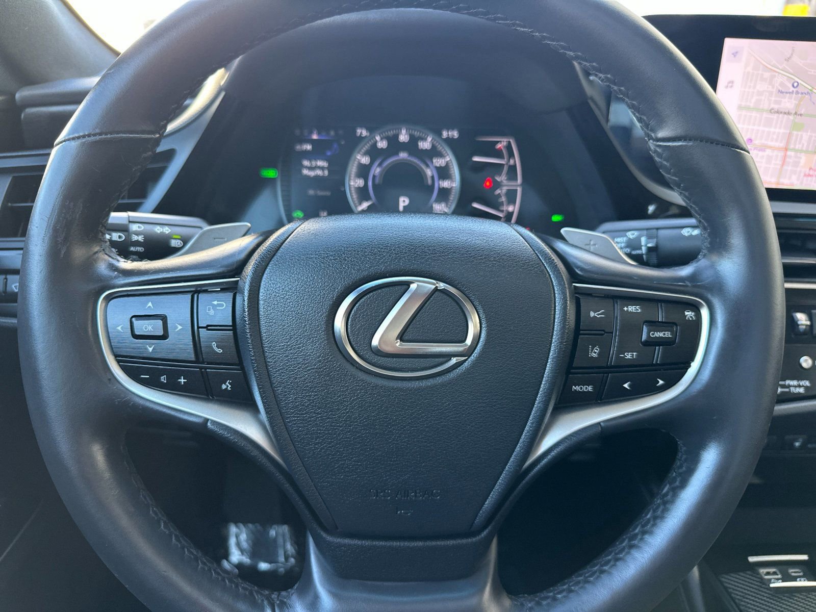 Used 2024 Lexus ES 300h w/ Premium Package image 26