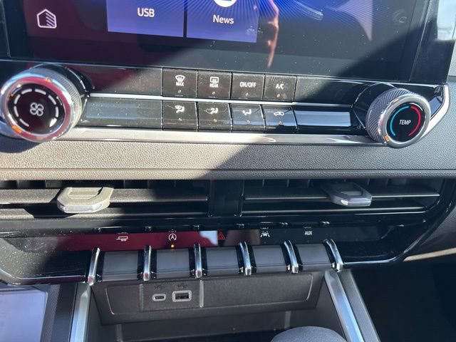 New 2026 Chevrolet Colorado W/T w/ WT Custom Package image 25