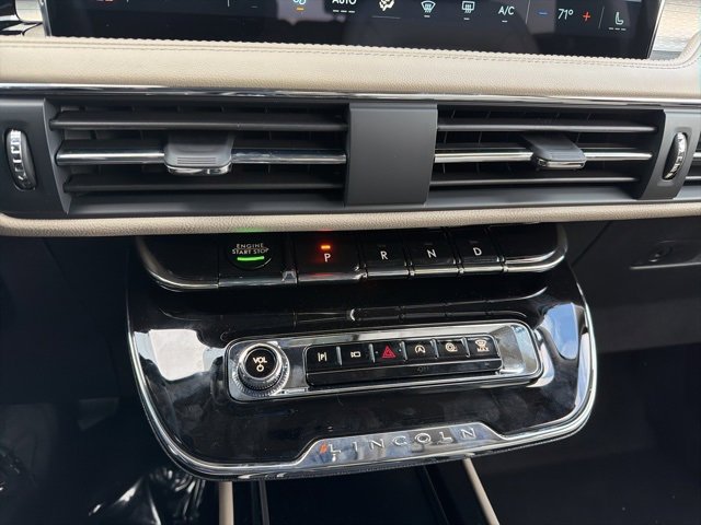 New 2026 Lincoln Corsair Premiere image 13