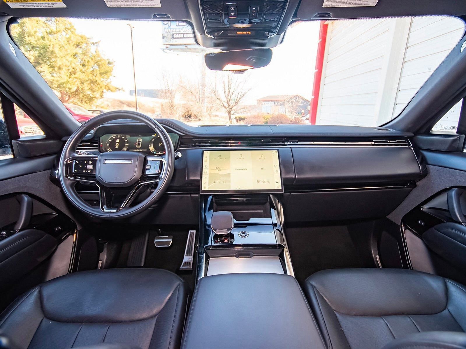 Used 2024 Land Rover Range Rover Sport Dynamic SE image 37