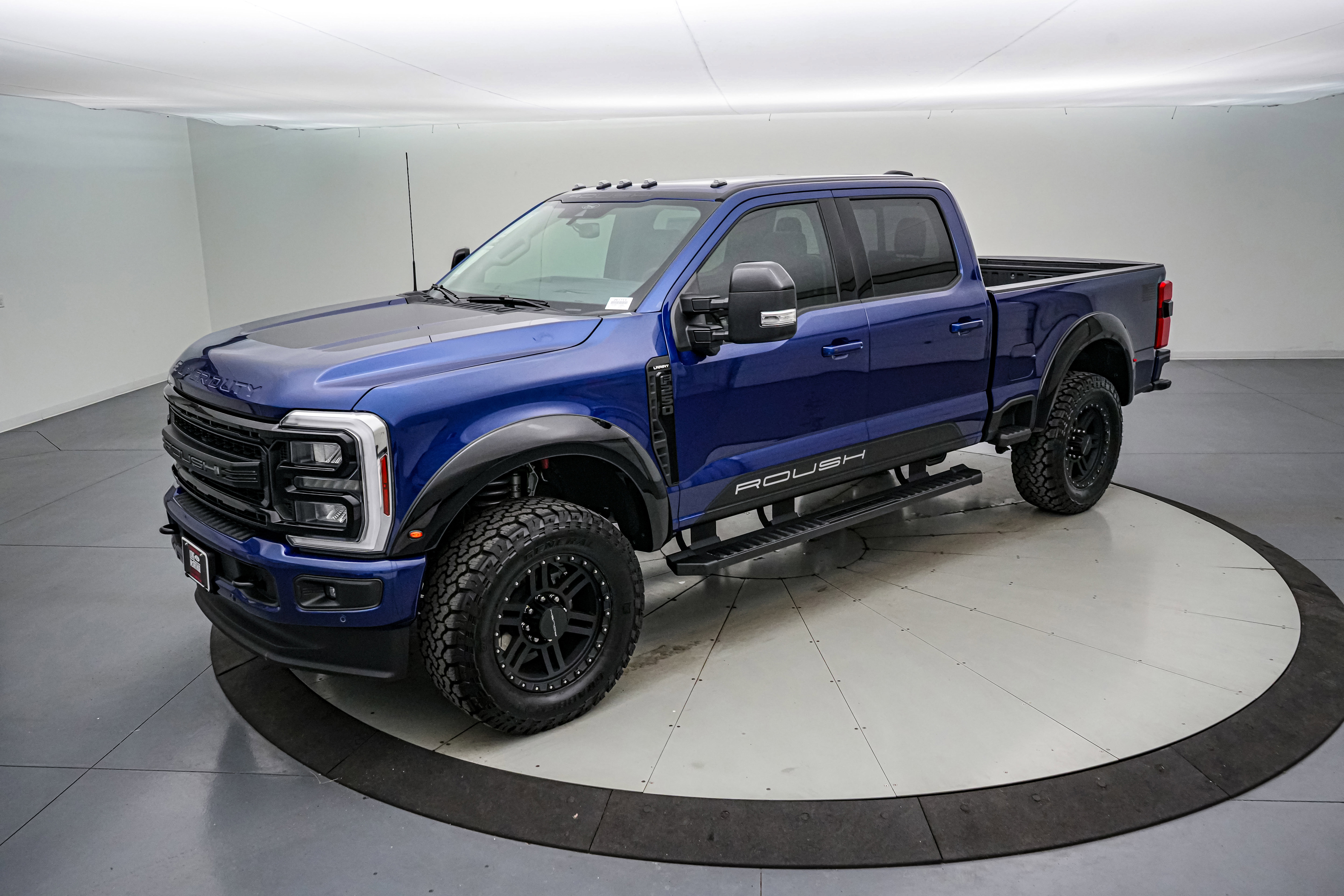 New 2026 Ford F250 Lariat w/ Black Appearance Package image 10