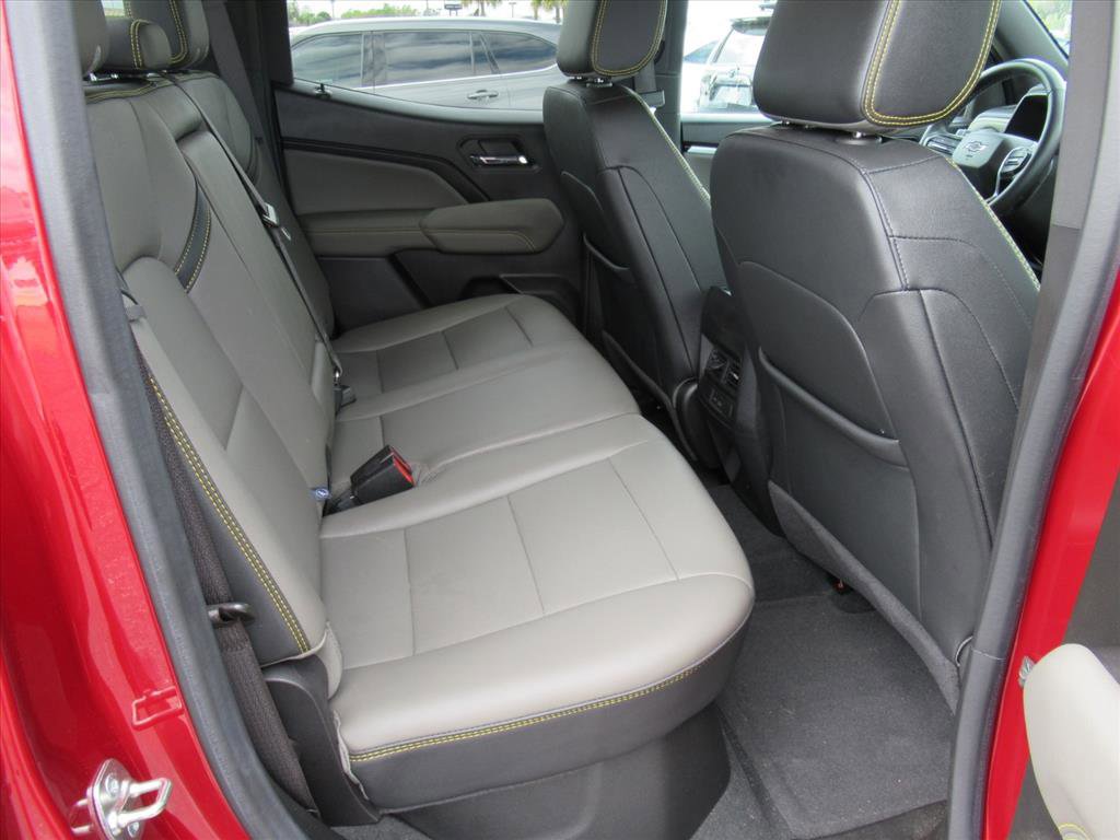 Used 2024 Chevrolet Colorado ZR2 w/ ZR2 Convenience Package III image 27