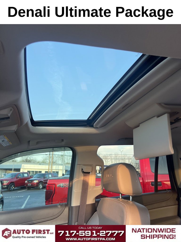 Used 2019 GMC Yukon Denali w/ Denali Ultimate Package AWD/4WD image 14
