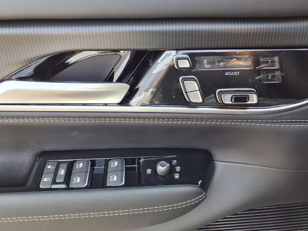 New 2026 Jeep Grand Wagoneer Summit image 21