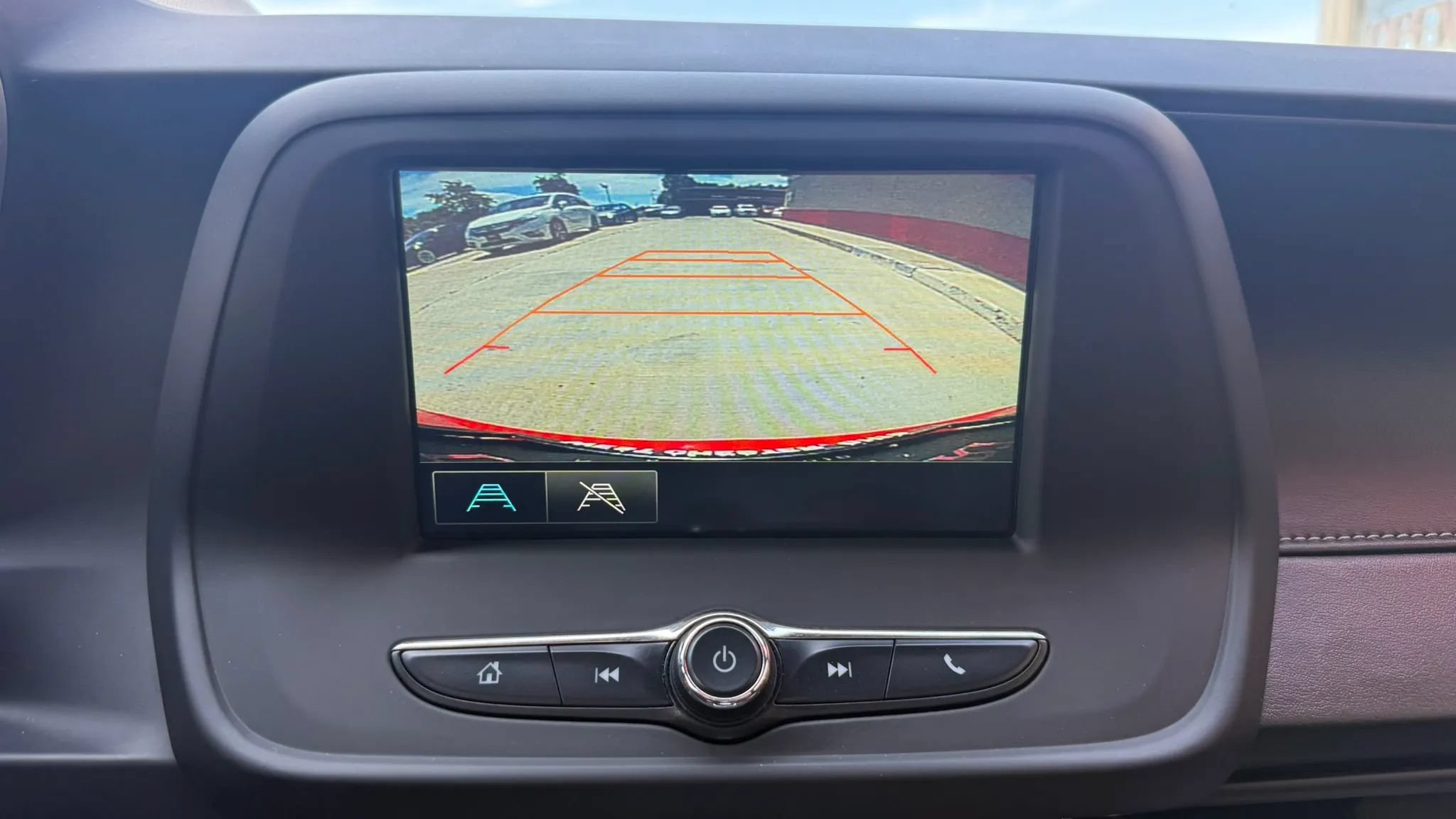 Used 2018 Chevrolet Camaro LS RWD image 20