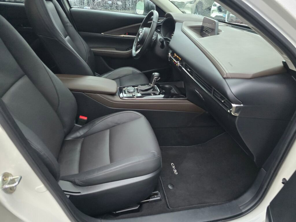 Certified 2022 MAZDA CX-30 2.5 Turbo w/ Premium Plus Pkg image 31