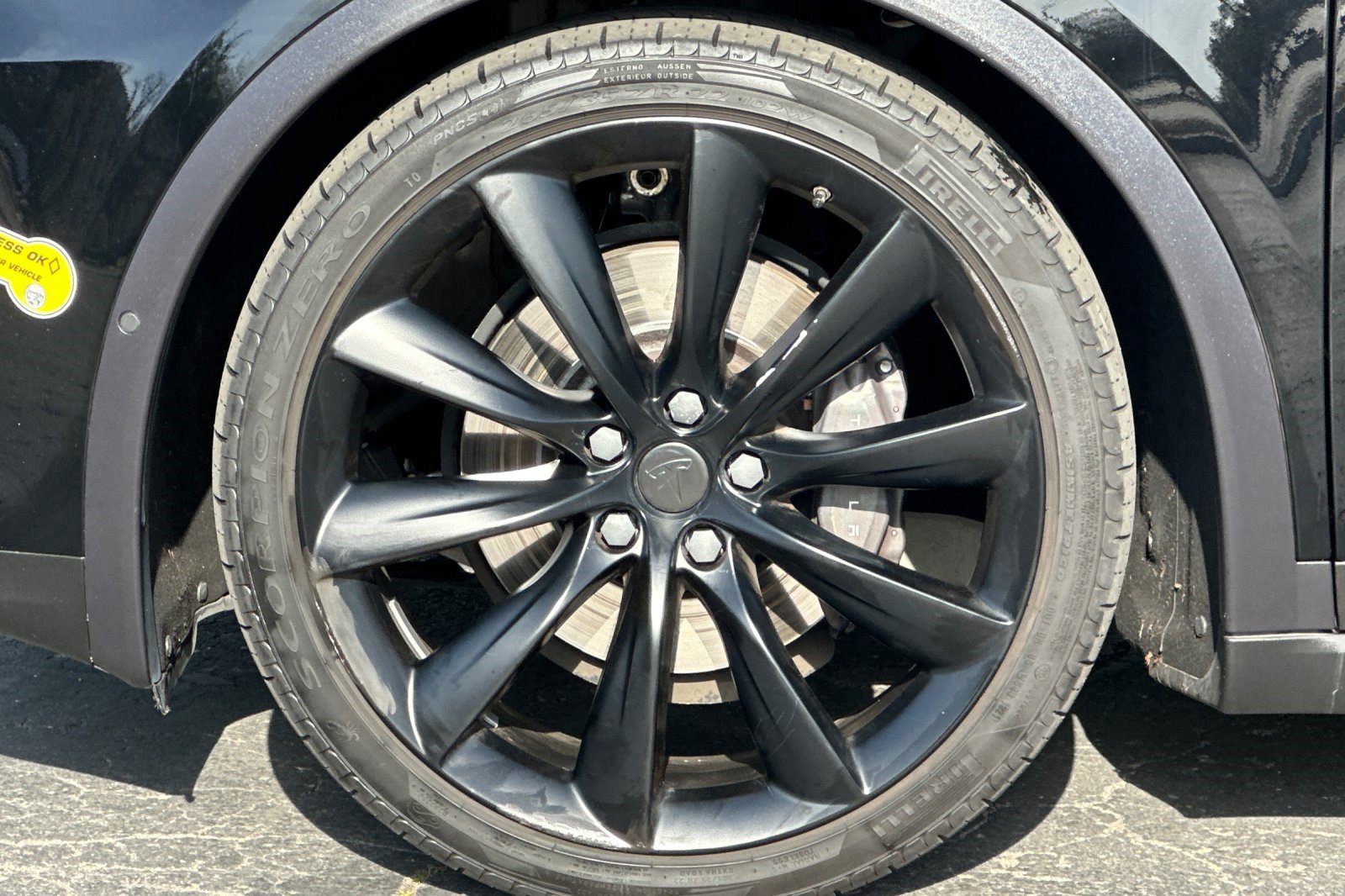 Used 2019 Tesla Model X Standard Range image 33