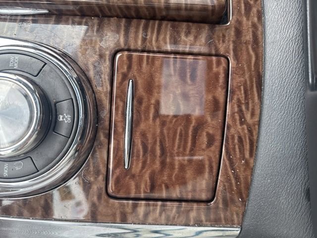 Used 2019 Nissan Armada SL w/ Premium Package image 28