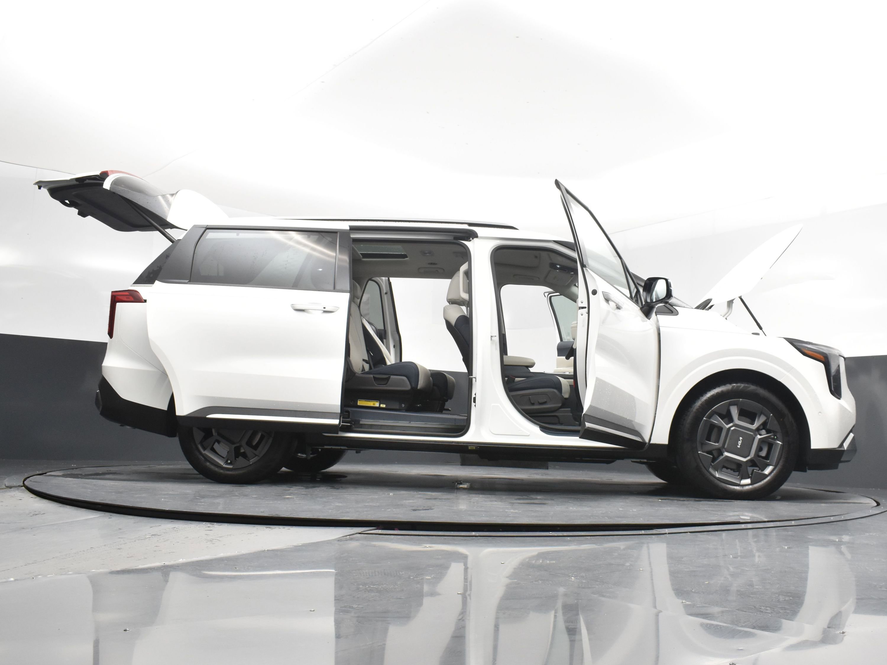 New 2026 Kia Carnival SX image 21