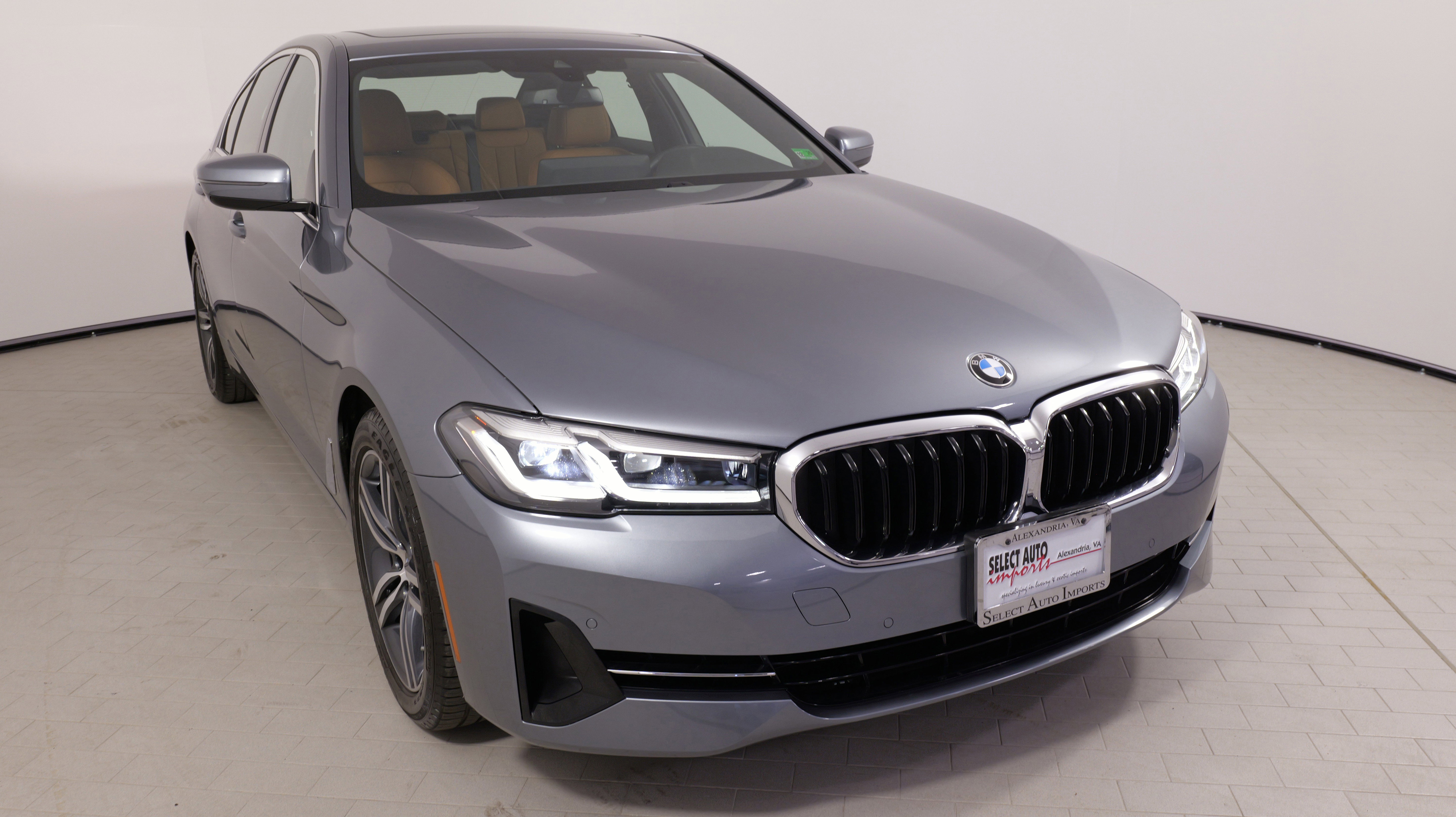 Used 2022 BMW 530i xDrive w/ Convenience Package image 6