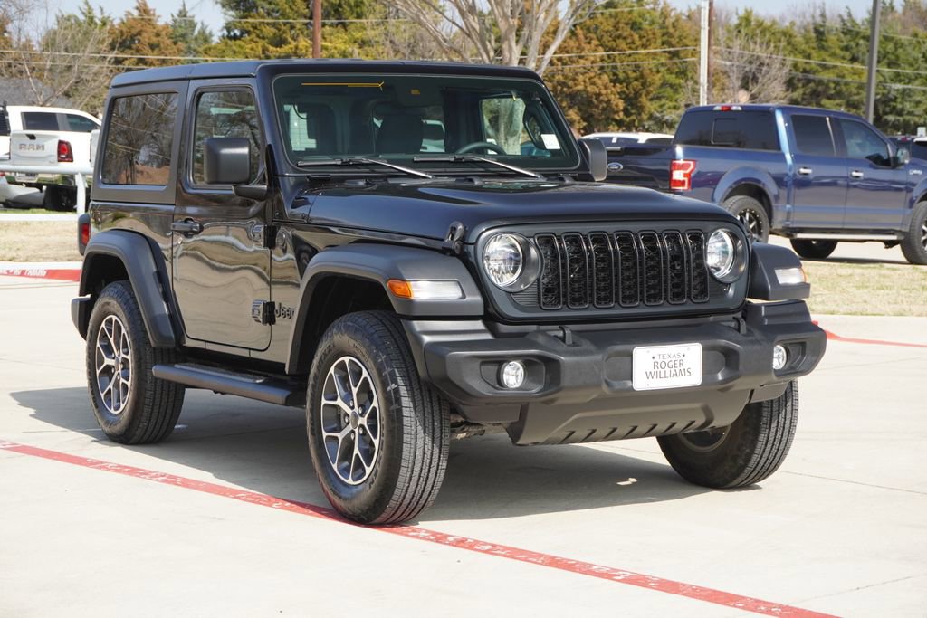 Used 2024 Jeep Wrangler Sport S image 6