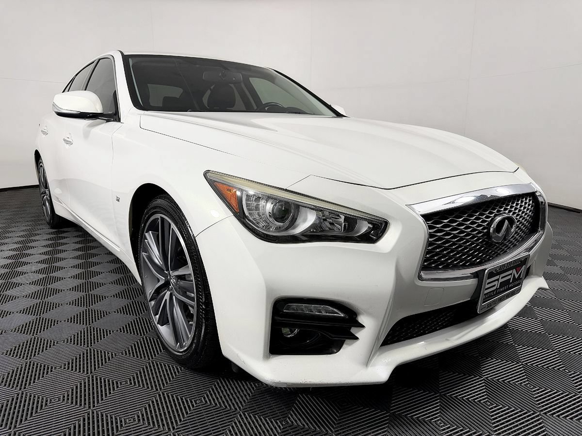 Used 2015 INFINITI Q50 w/ Navigation Package RWD image 5
