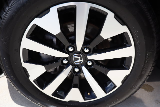Used 2025 Honda Odyssey EX-L image 47