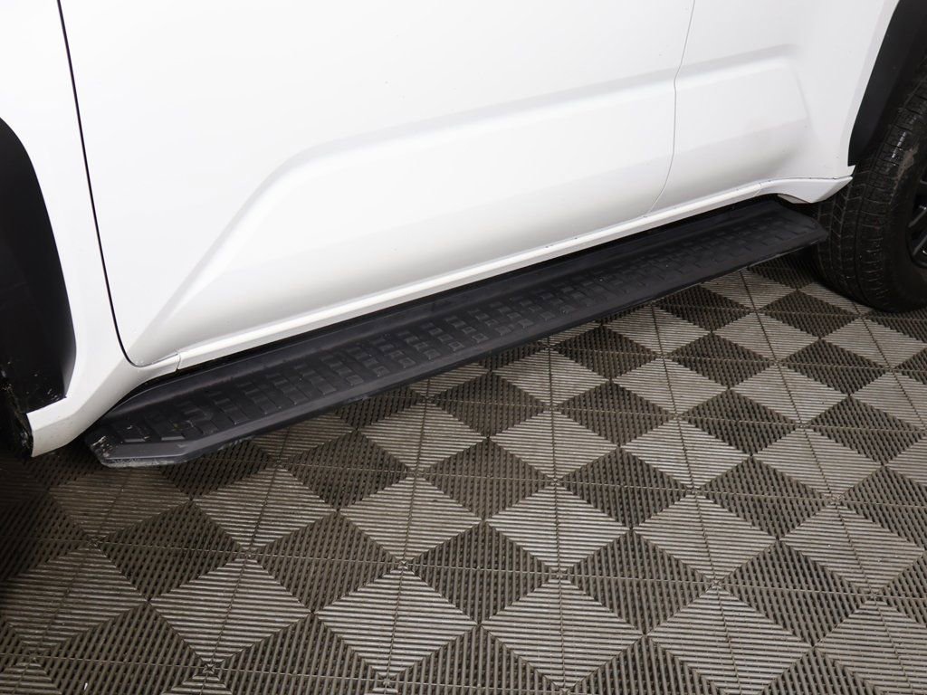 Used 2025 Toyota 4Runner SR5 image 14