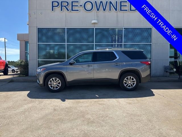 Used 2020 Chevrolet Traverse LT image 1