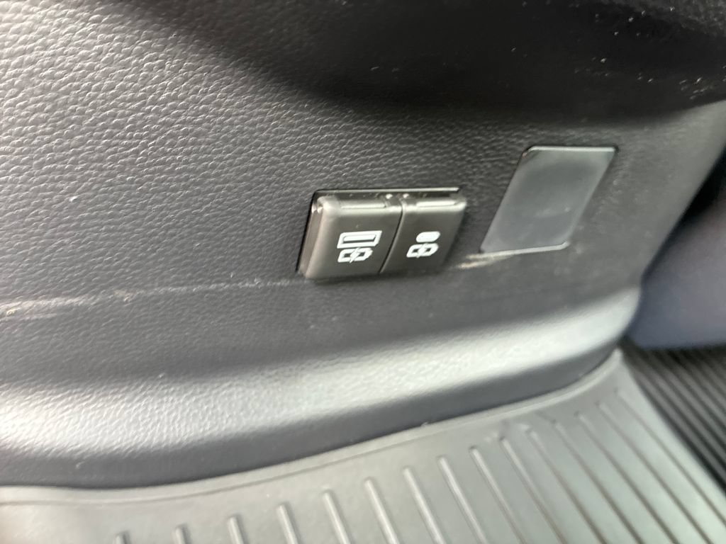 New 2026 Toyota Tundra SR5 RWD image 32