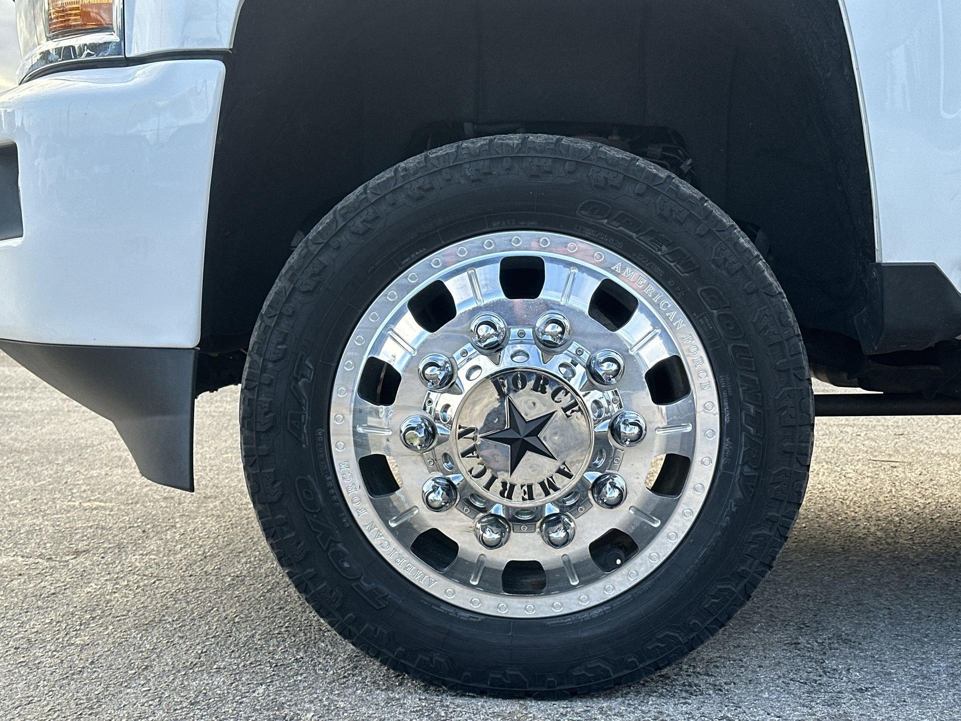 Used 2019 Chevrolet Silverado 3500 High Country w/ Duramax Plus Package image 18