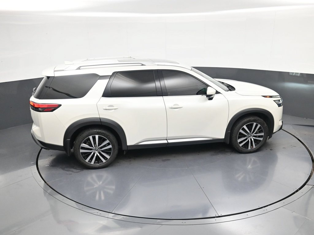 Certified 2023 Nissan Pathfinder Platinum FWD image 35