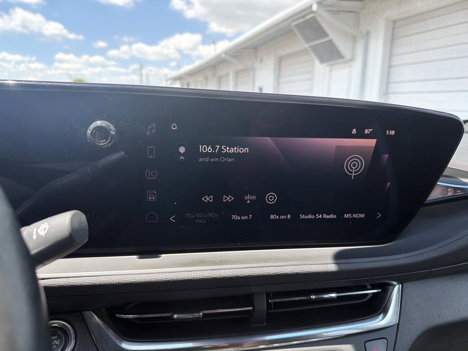 Used 2024 Buick Envista Preferred w/ Convenience I Package image 23