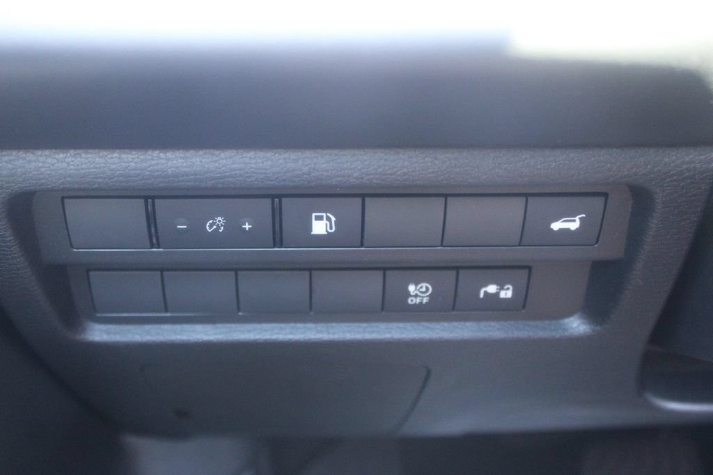 Used 2026 Nissan Rogue SL AWD/4WD image 43