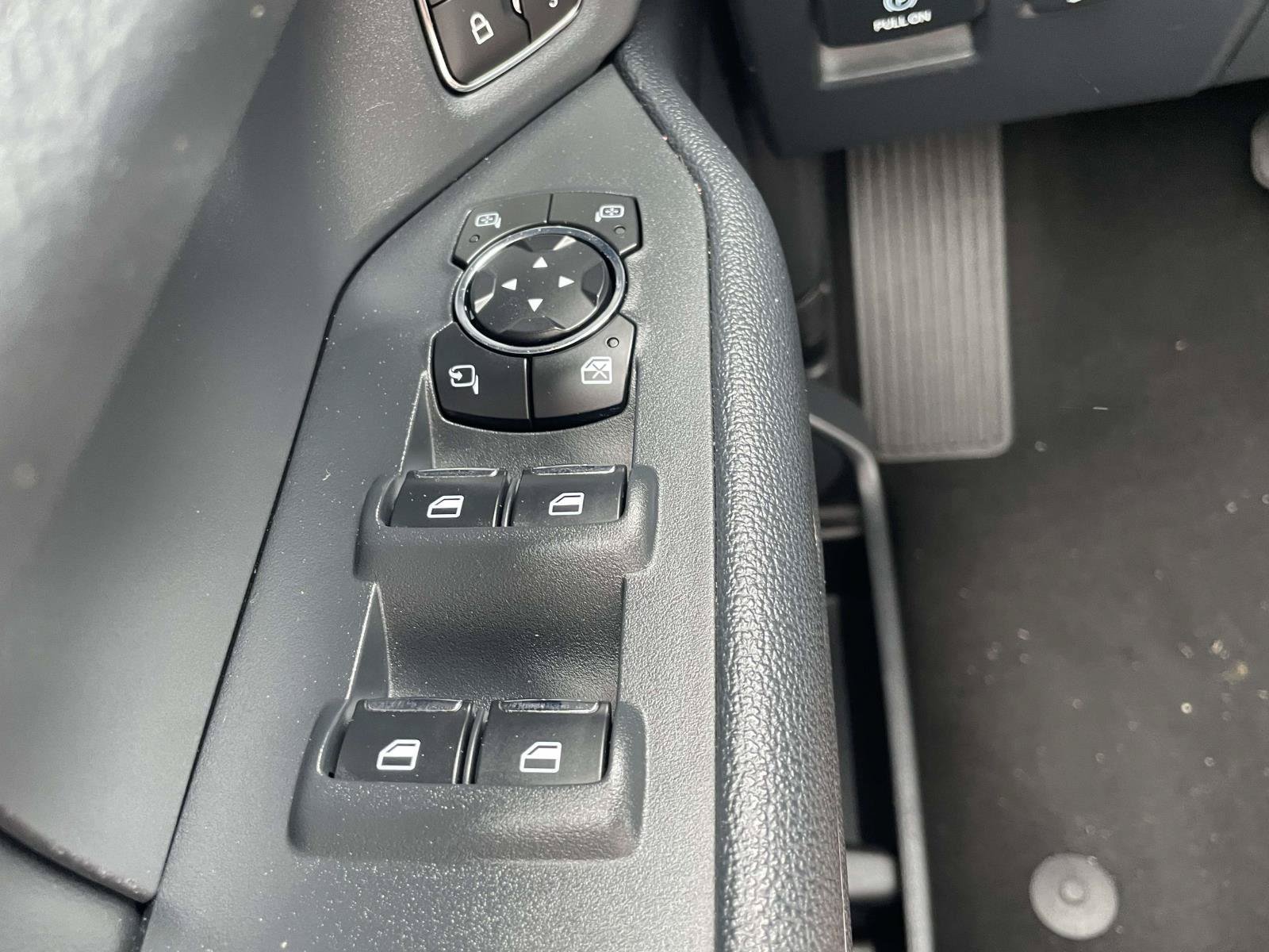 Used 2024 Ford Expedition XLT RWD image 23