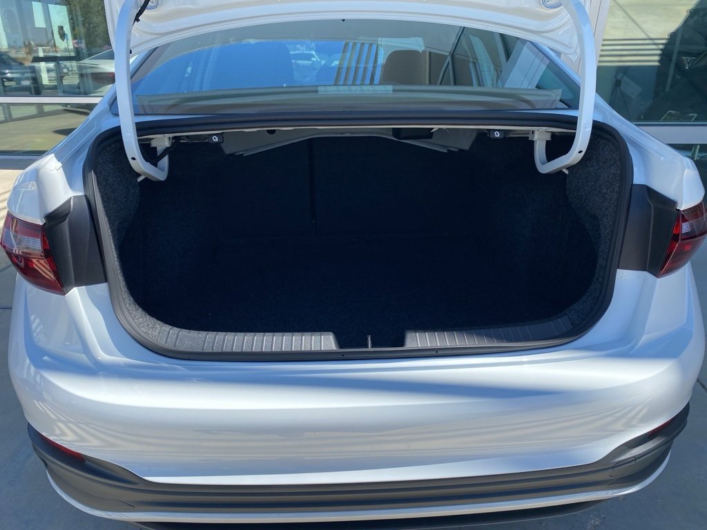 New 2025 Volkswagen Jetta S image 28