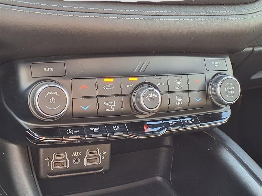 Used 2023 Dodge Durango SXT Launch Edition image 13