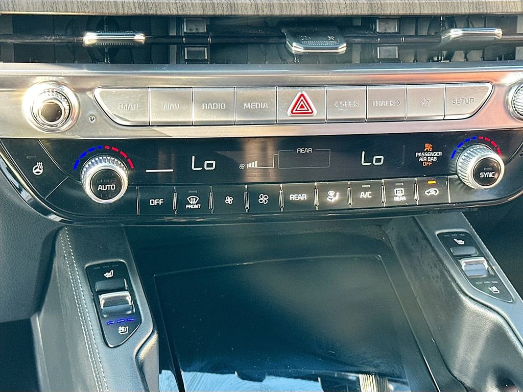 Certified 2024 Kia Telluride SX w/ Towing Package image 16