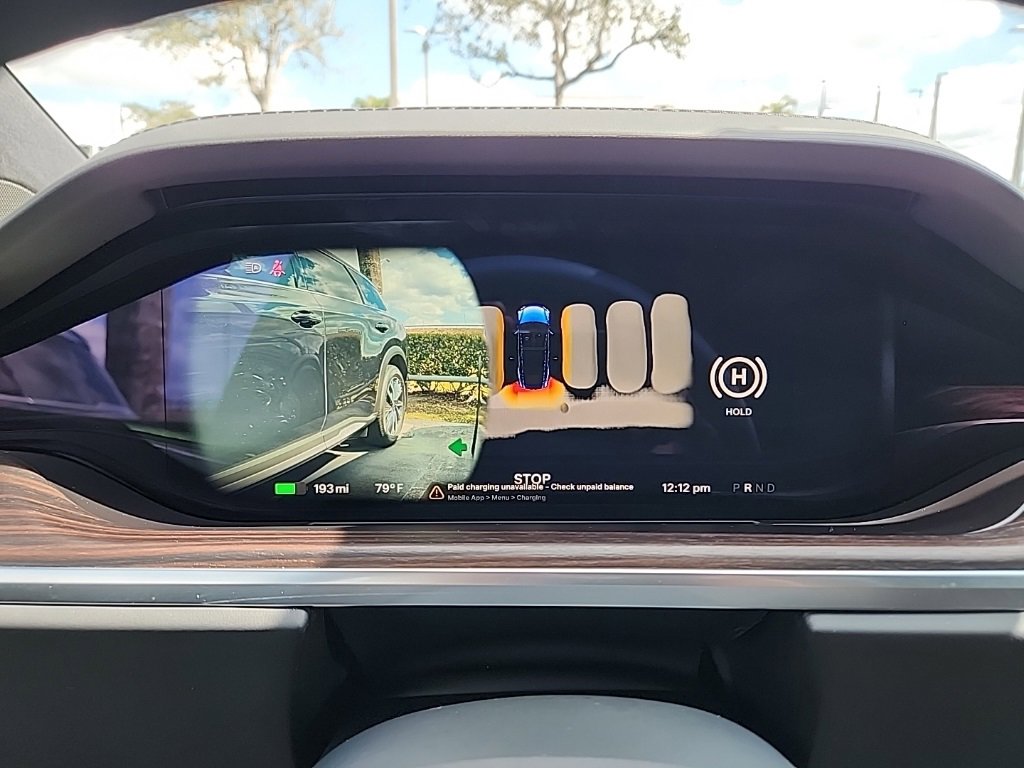 Used 2024 Tesla Model X image 29