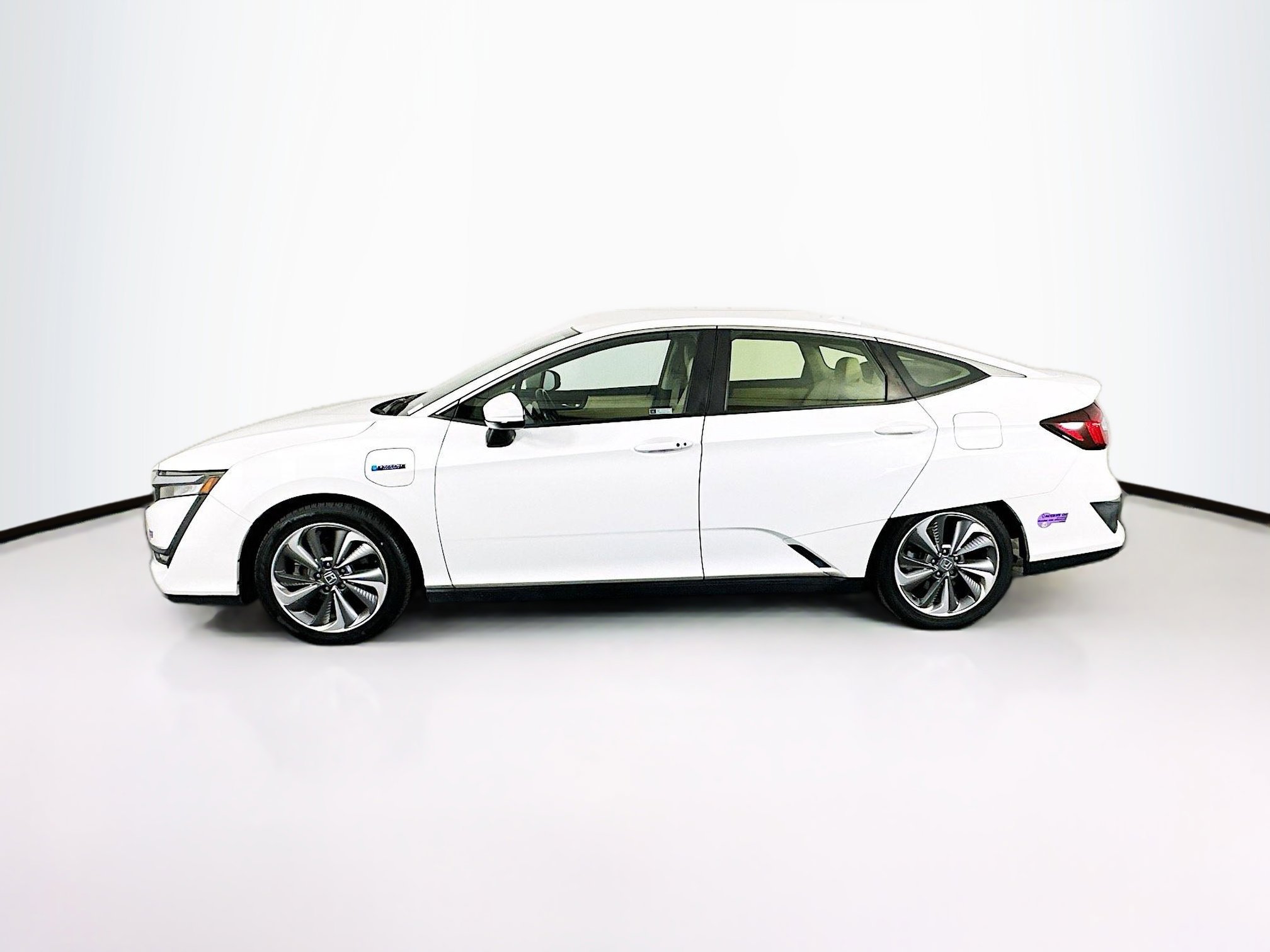 Used 2019 Honda Clarity Touring image 4