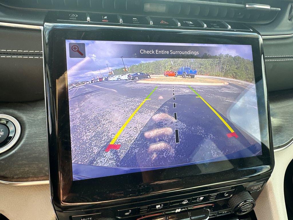 Used 2023 Jeep Grand Cherokee Overland image 29