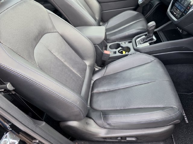 Used 2025 Subaru Forester Limited AWD/4WD image 14