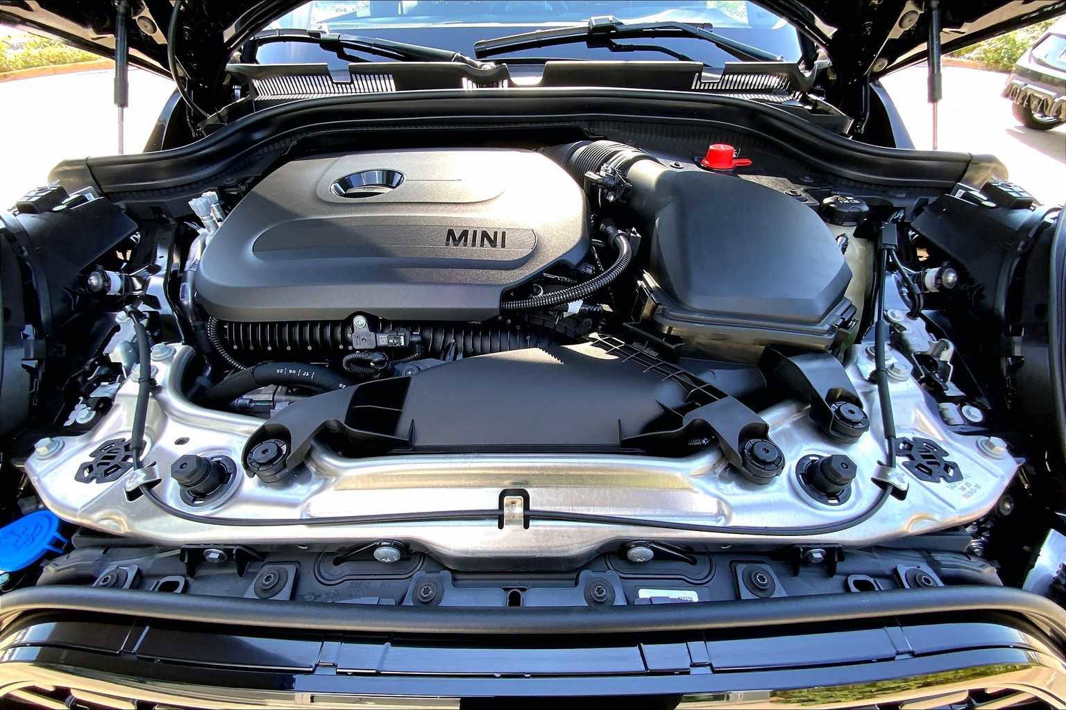 New 2026 MINI Cooper 2-Door Hardtop image 16