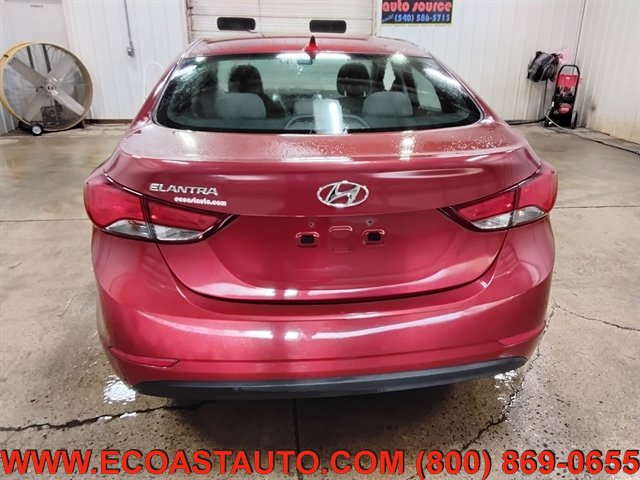 Used 2014 Hyundai Elantra SE FWD image 8