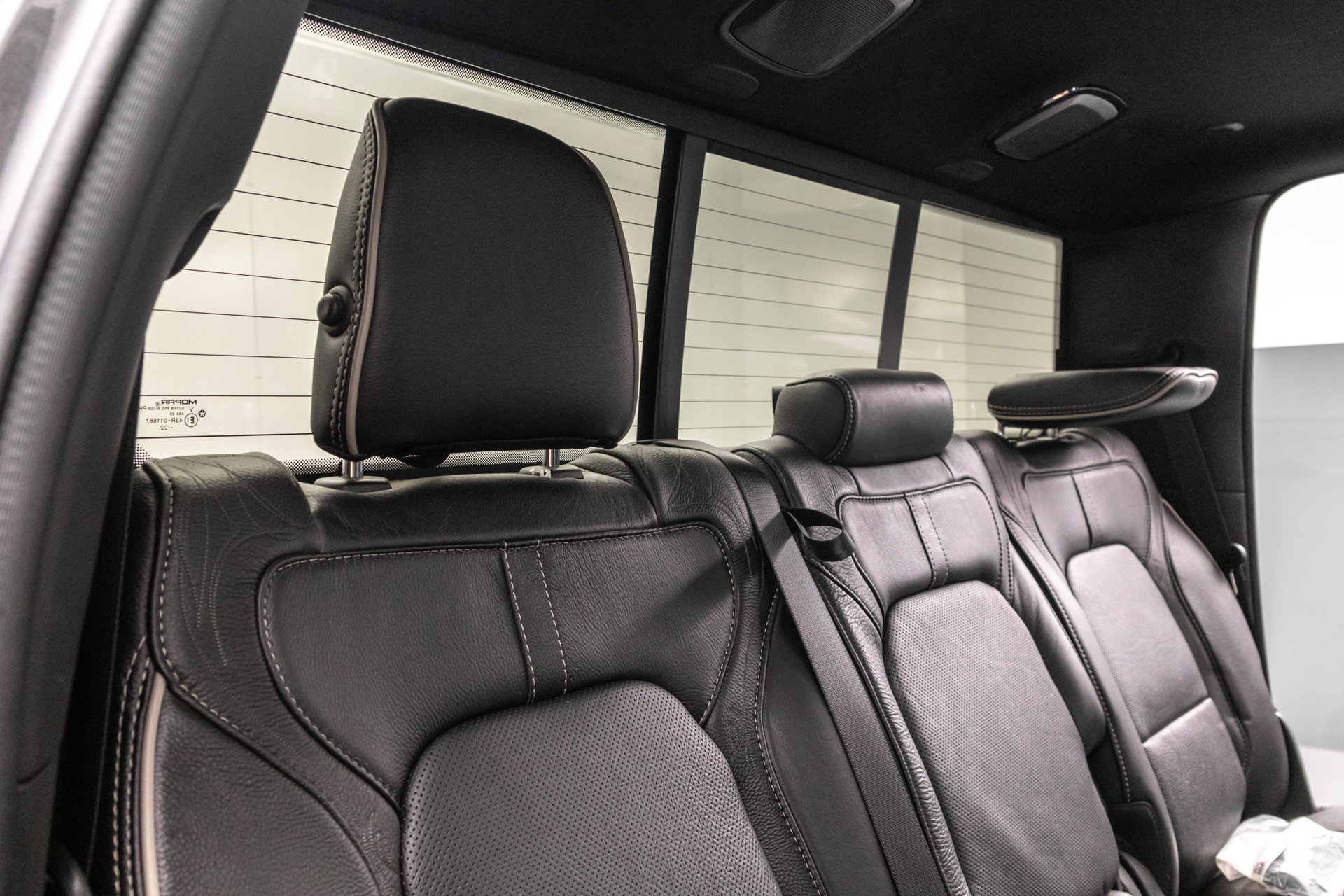 Used 2022 RAM 1500 Limited w/ Night Edition AWD/4WD image 33