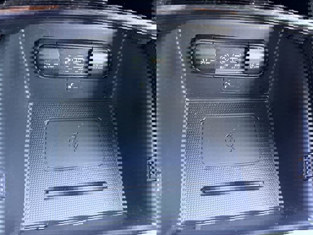 Used 2019 Kia Sorento SX w/ SX Touring Package image 27