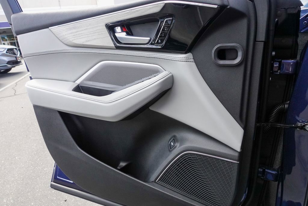 New 2026 Acura MDX w/ Advance Package image 14