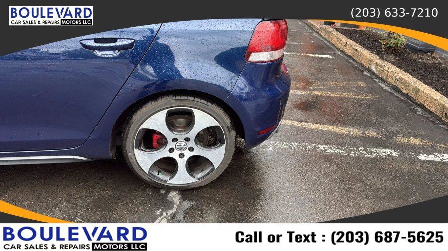 Used 2013 Volkswagen Golf 4-Door FWD image 10