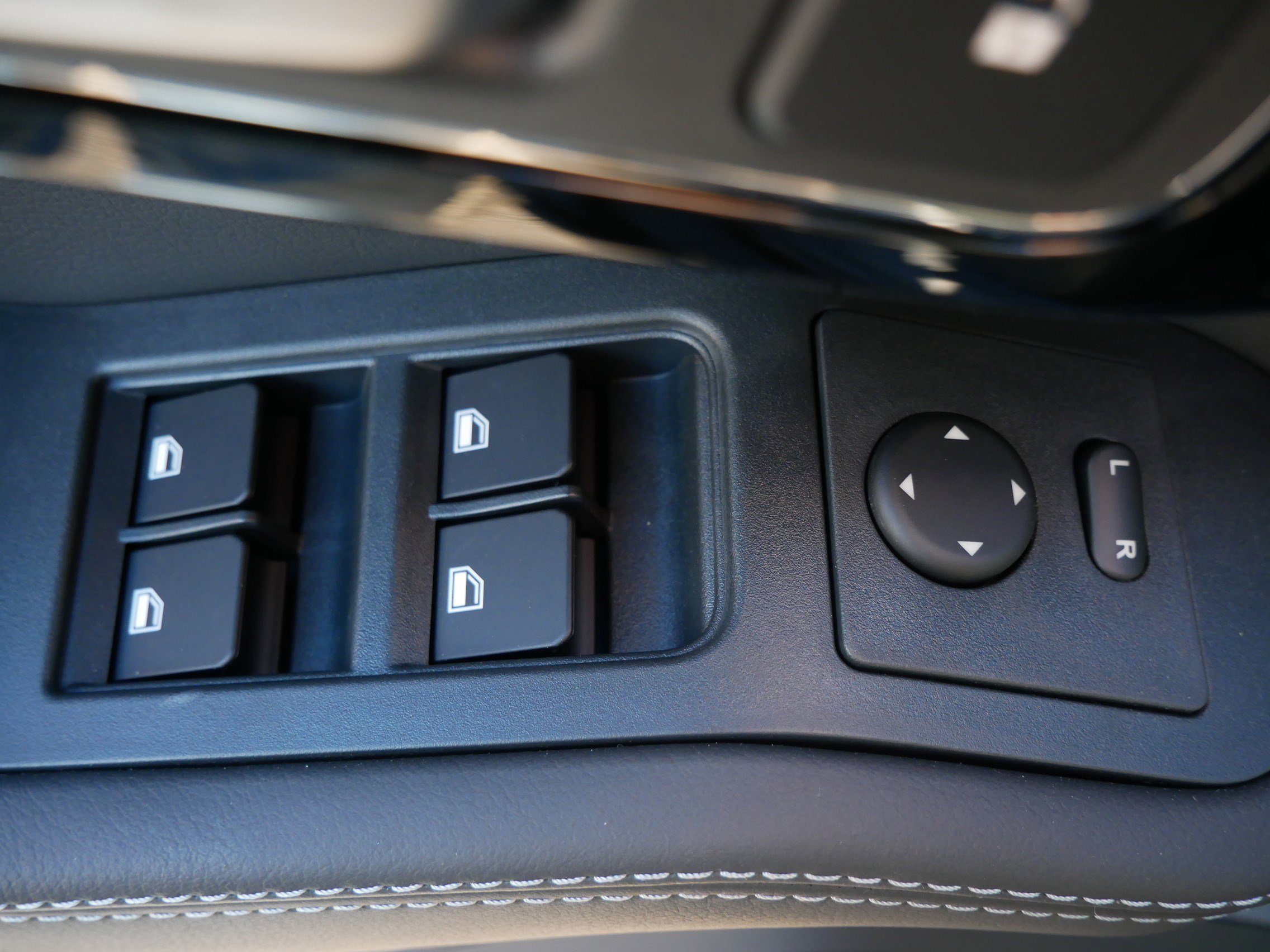 New 2025 INEOS Grenadier Fieldmaster Edition image 19