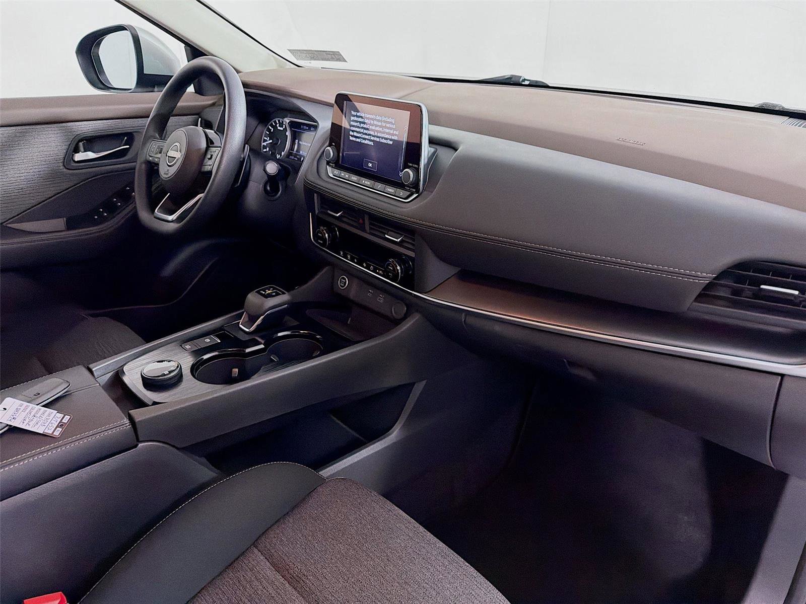 Used 2023 Nissan Rogue SV AWD/4WD image 27