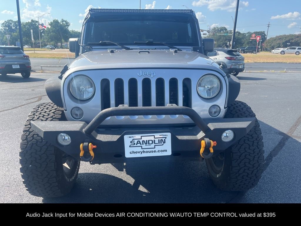 Used 2014 Jeep Wrangler Unlimited Sahara w/ Max Tow Package image 11