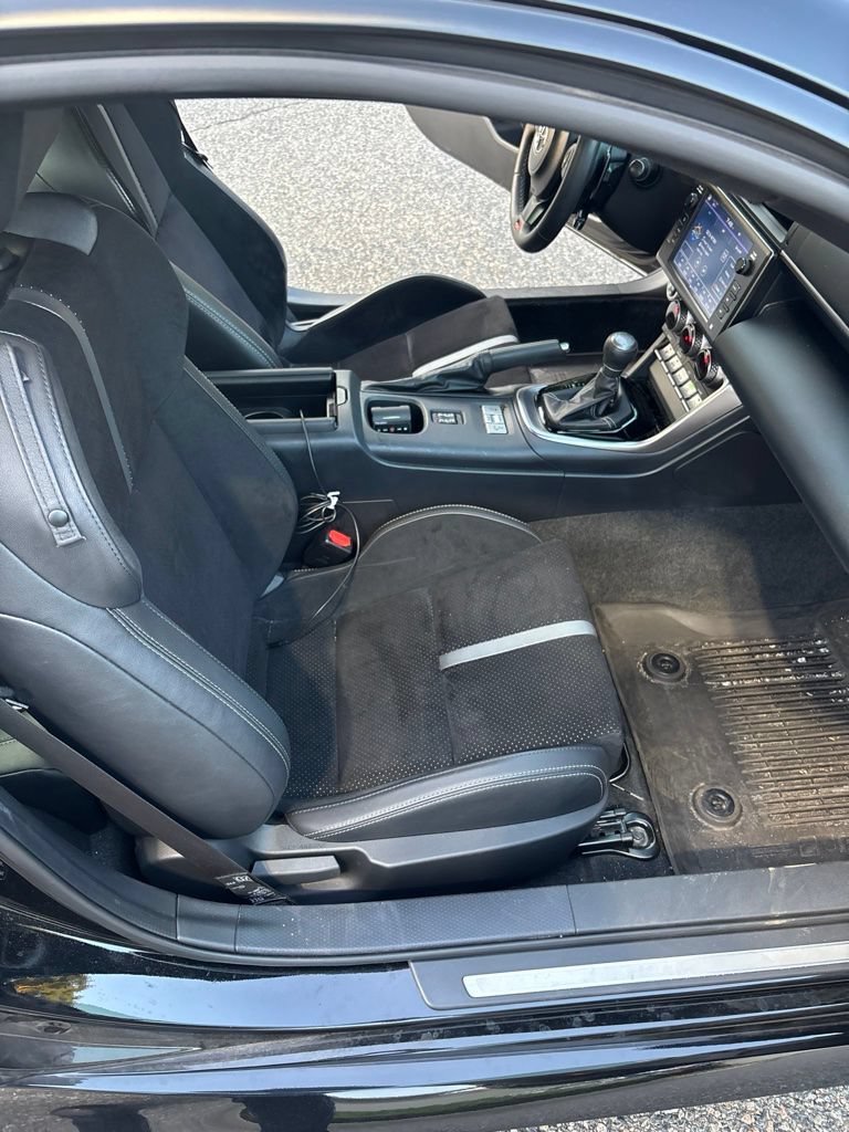 Used 2023 Toyota GR86 Premium RWD image 16