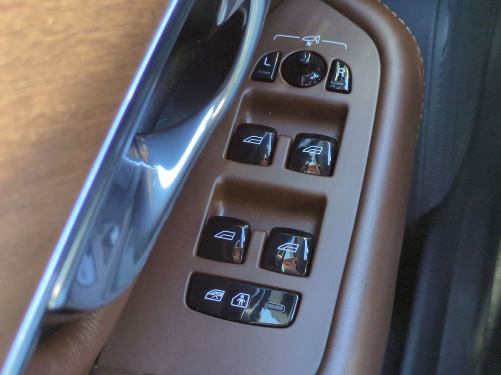 Used 2018 Volvo XC90 T6 Inscription w/ Convenience Package image 22