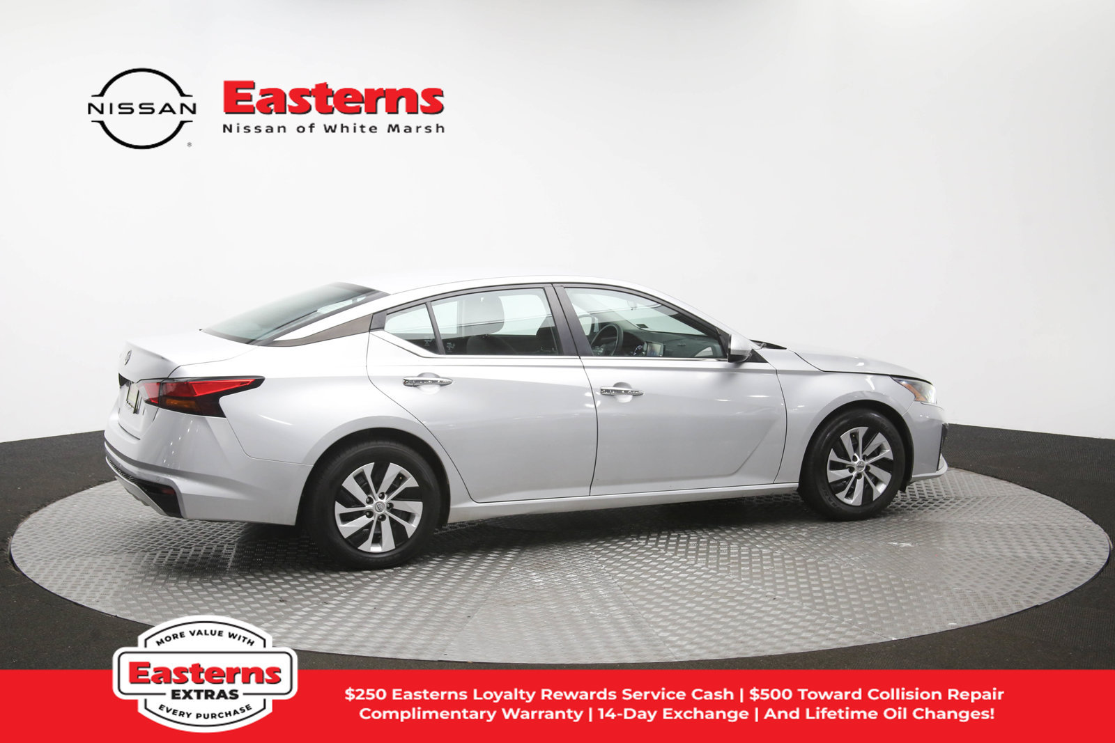 Used 2023 Nissan Altima 2.5 S FWD image 42