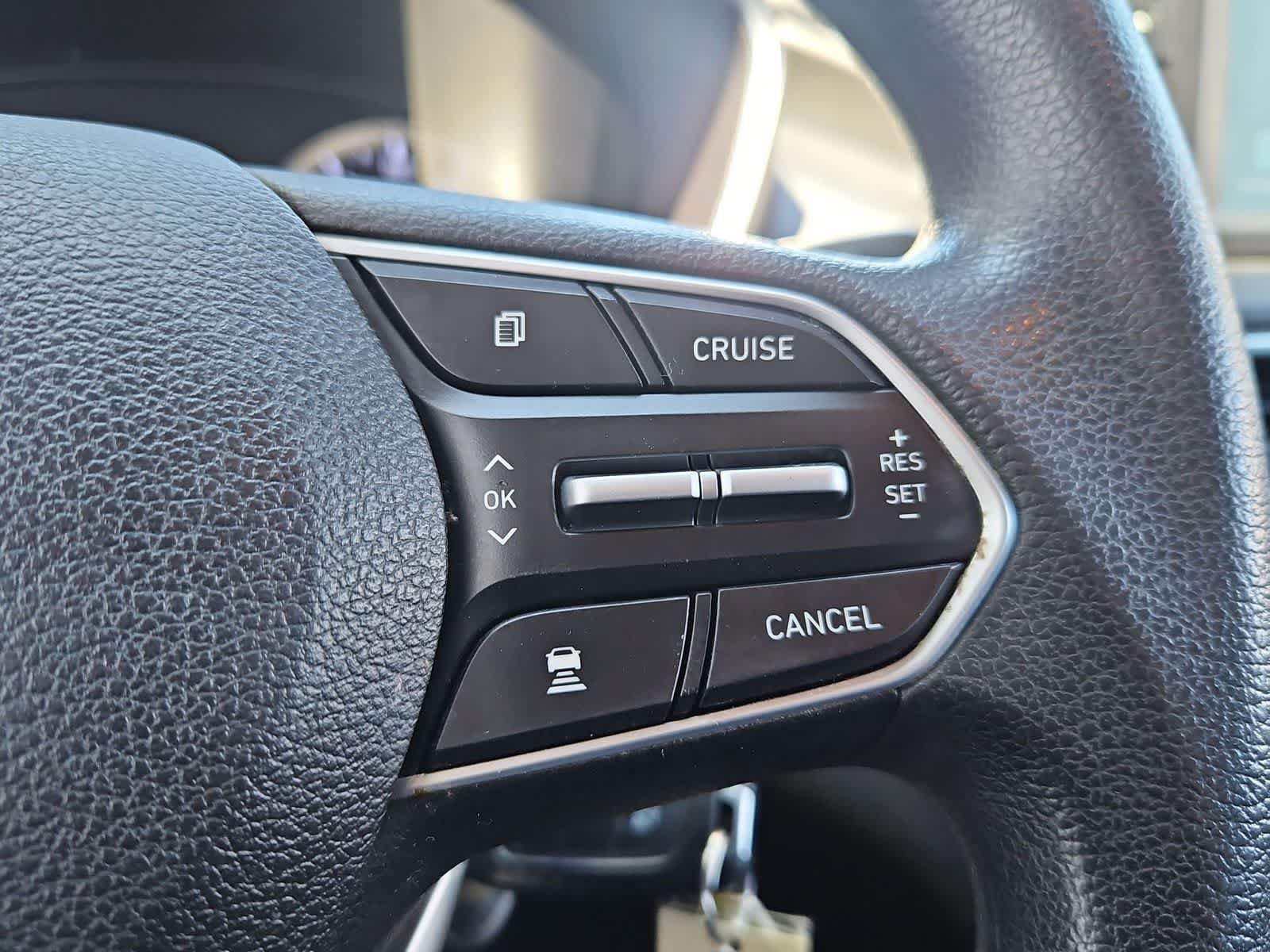 Used 2020 Hyundai Santa Fe SE FWD image 24