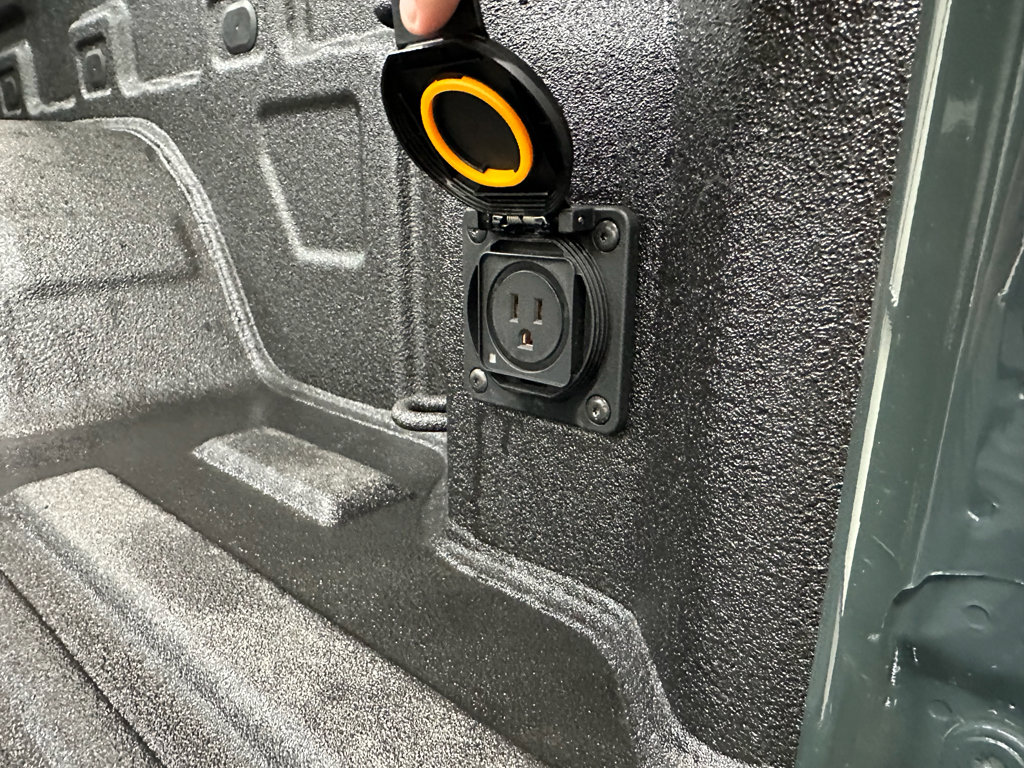 New 2026 Chevrolet Silverado 1500 Custom Trail Boss w/ LPO, Dark Essentials Package image 17