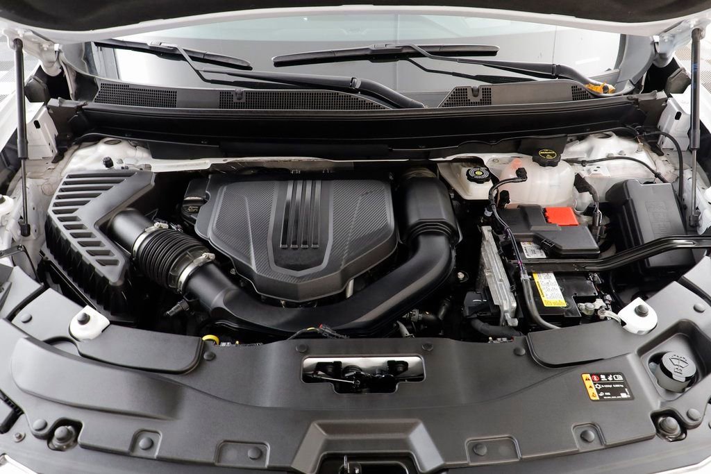 Used 2024 GMC Acadia Denali w/ LPO, Floor Liner Package image 27