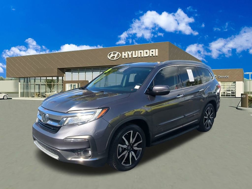 Used 2021 Honda Pilot Touring video 1